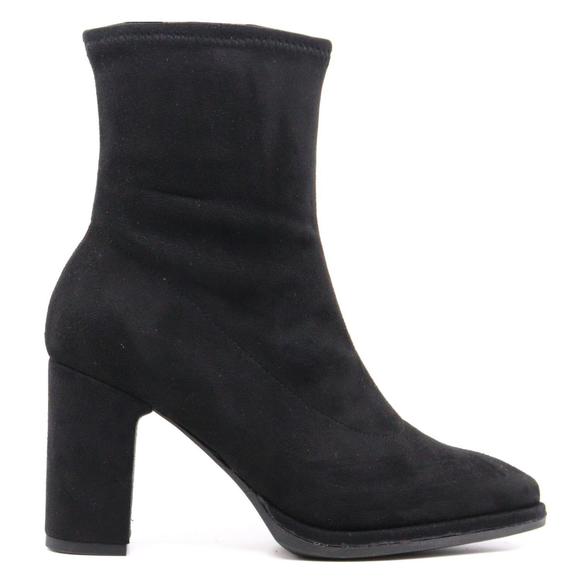 NEW WONDERS sarge suede boot in black - Picture 2 of 7